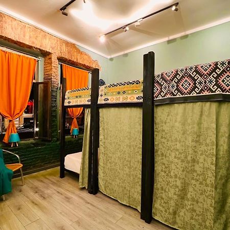 Communication Hostel Μπατούμι Εξωτερικό φωτογραφία